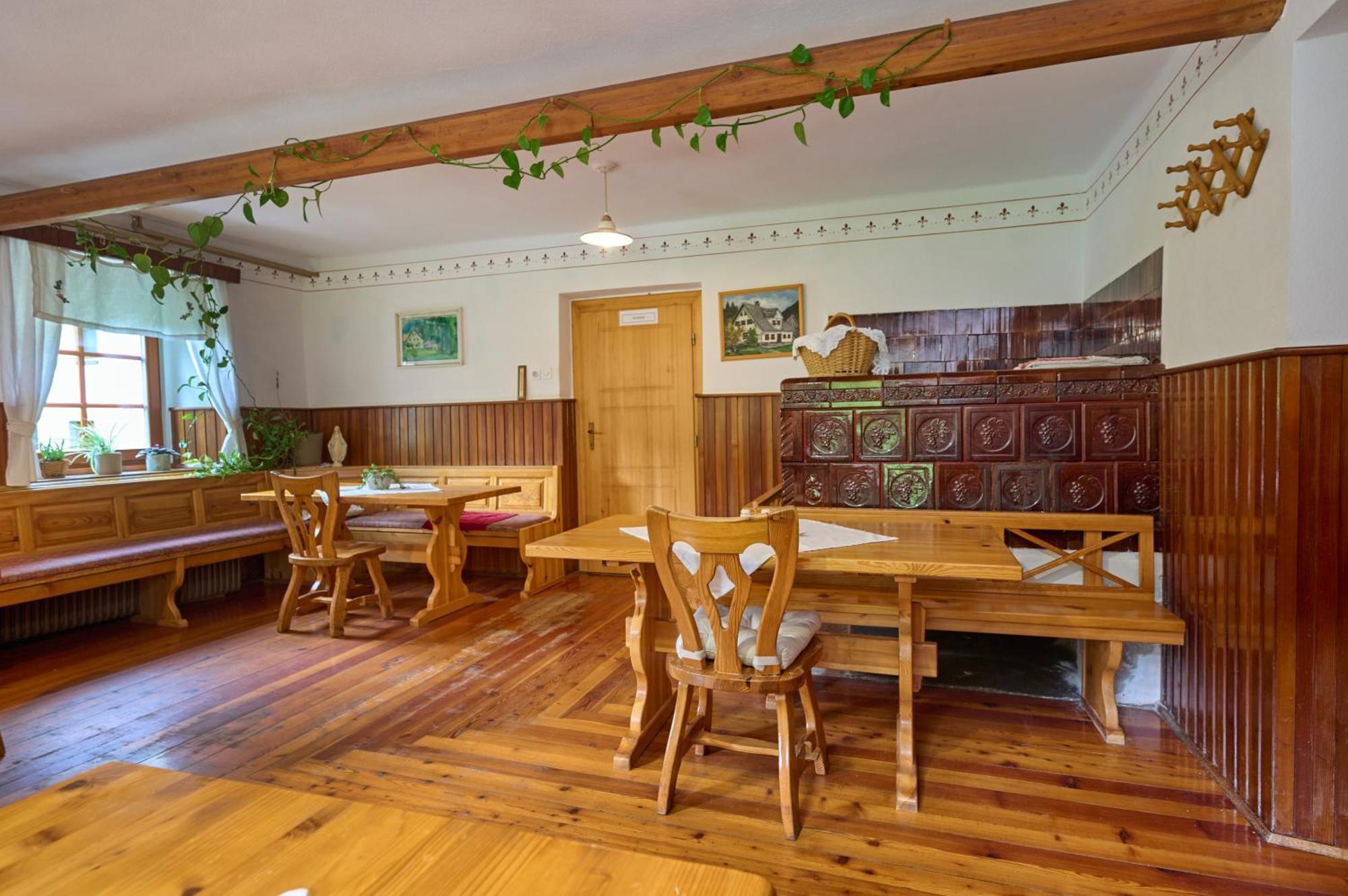 The Farmhouse Bevsek Osep Солчава Екстер'єр фото